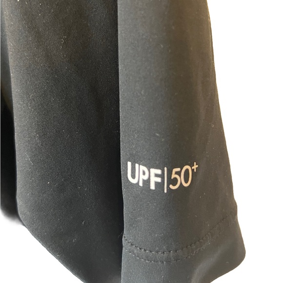 Hurley Nike Black Shirt Premium Fit Men’s Small S UPF 50+ Short Sleeve Logo - Picture 4 of 6